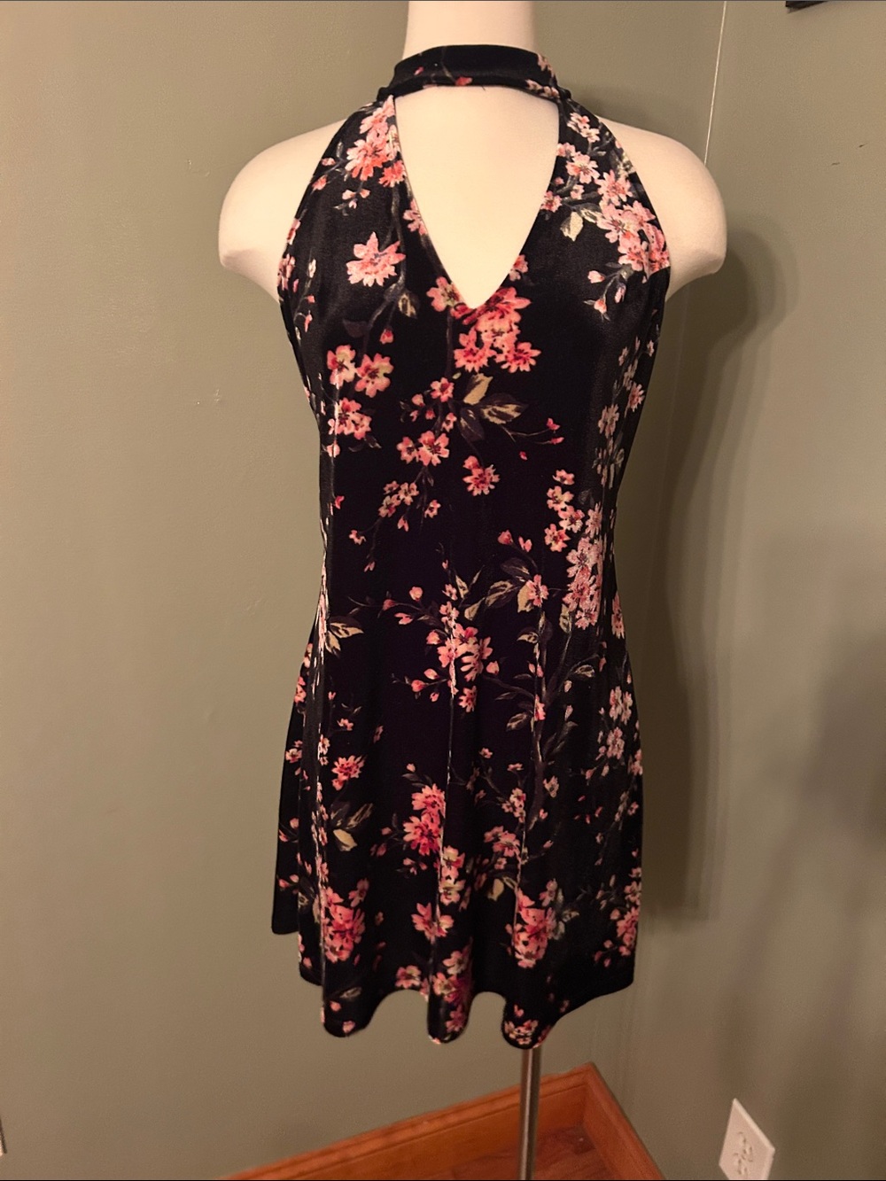 Lush Black Velvet Floral Halter Dress with Pink Blossoms